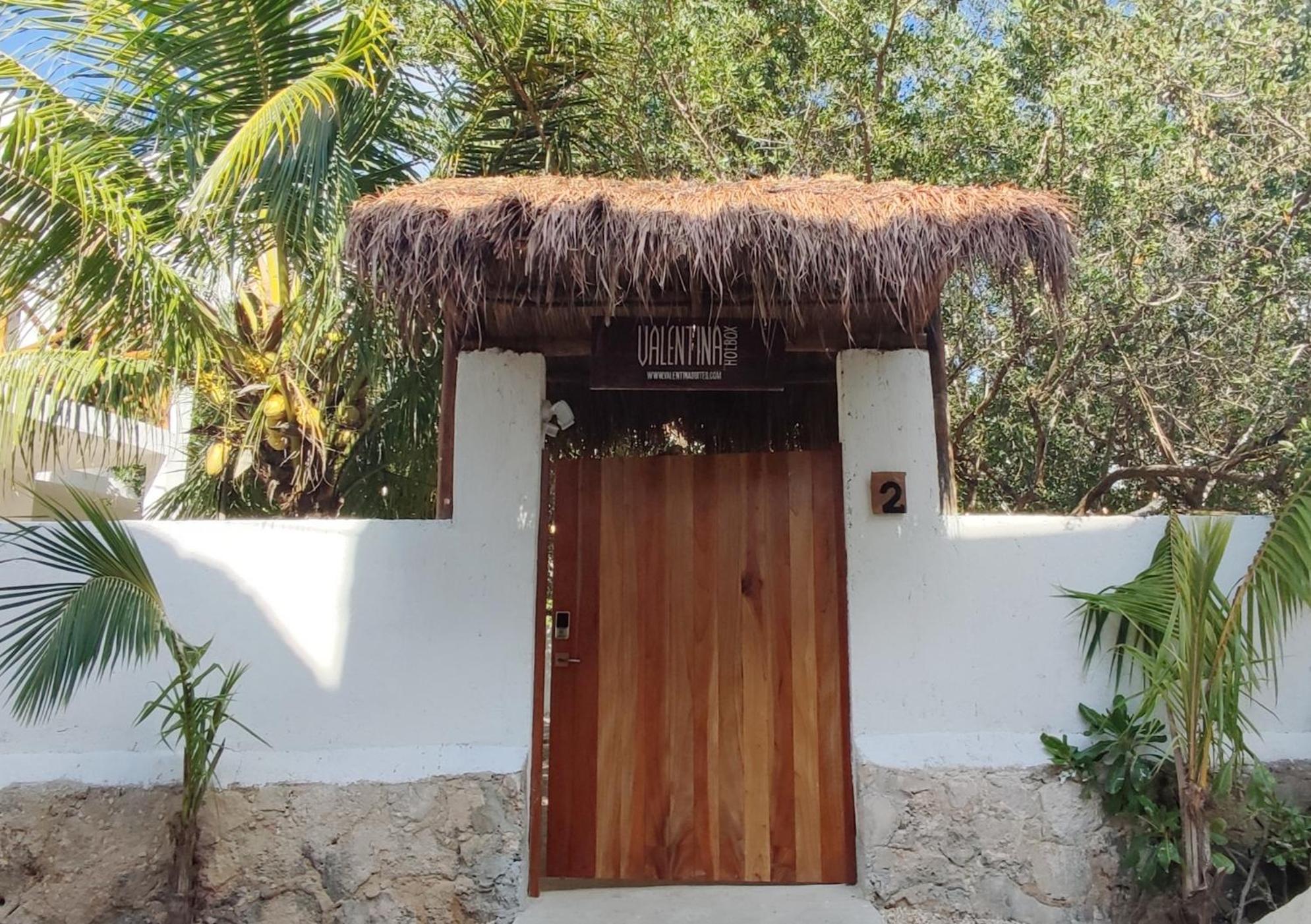 Aparthotel Valentina By Flores Vacation *